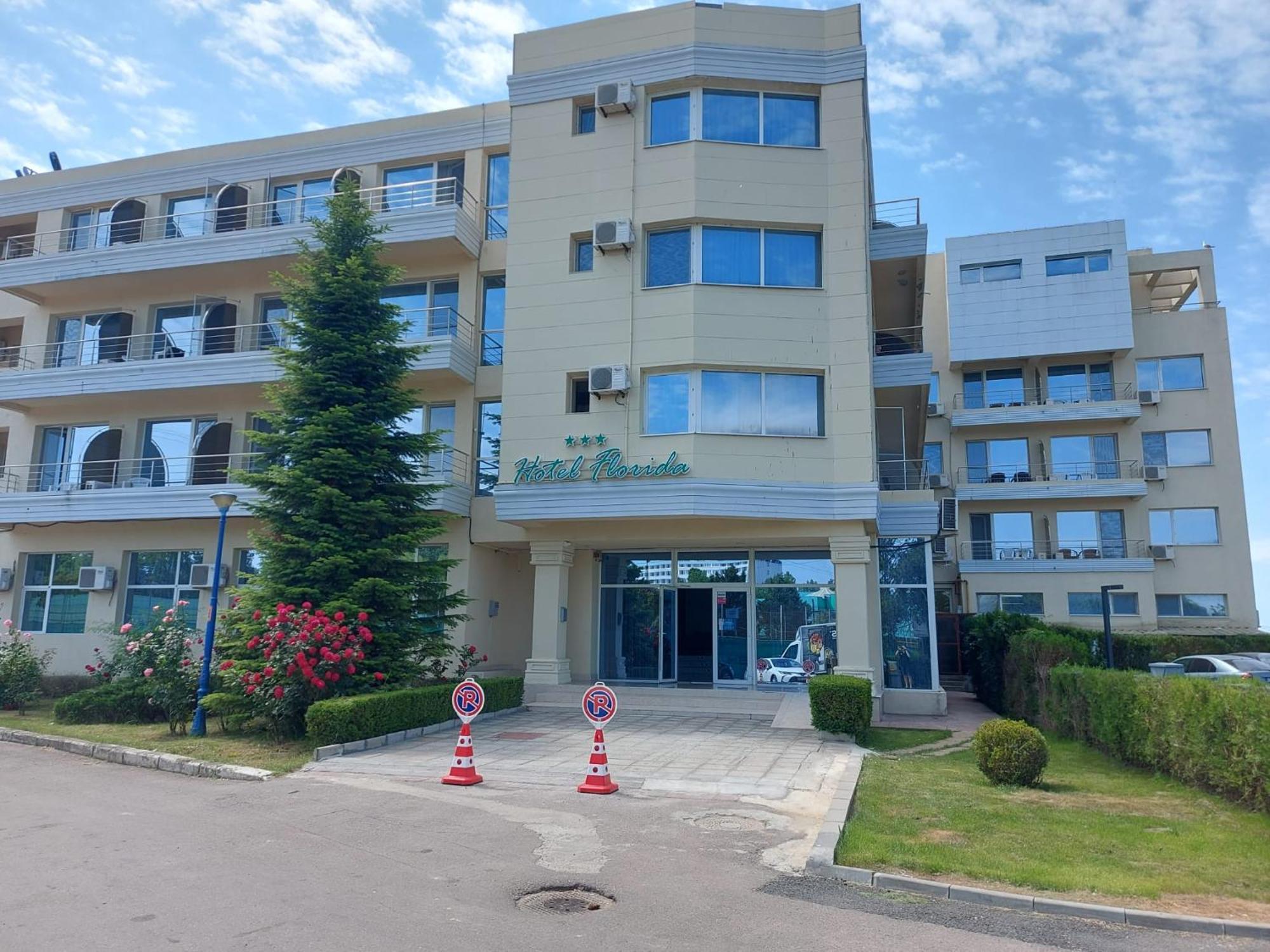 Hotel Florida Mamaia Buitenkant foto
