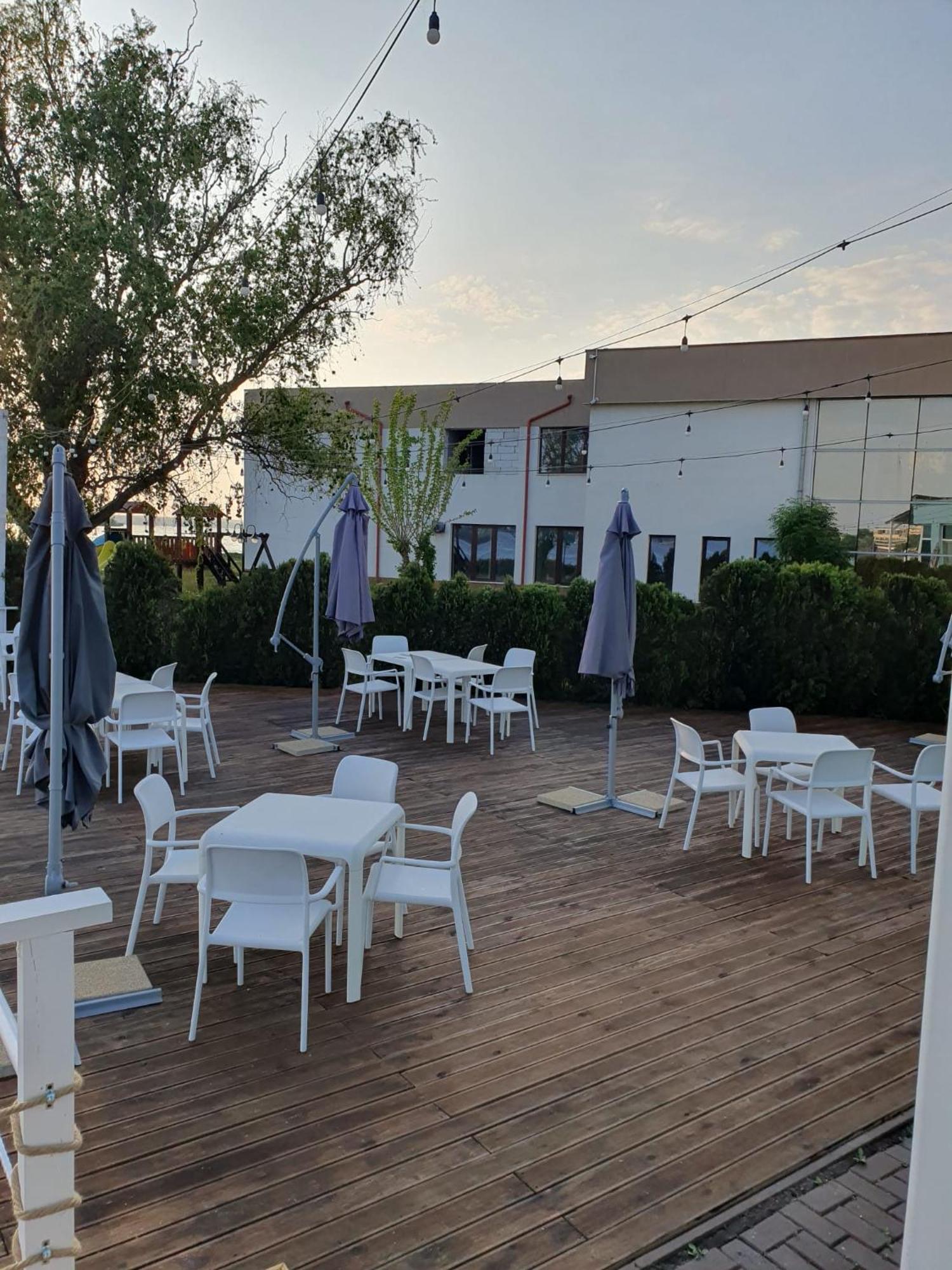 Hotel Florida Mamaia Buitenkant foto