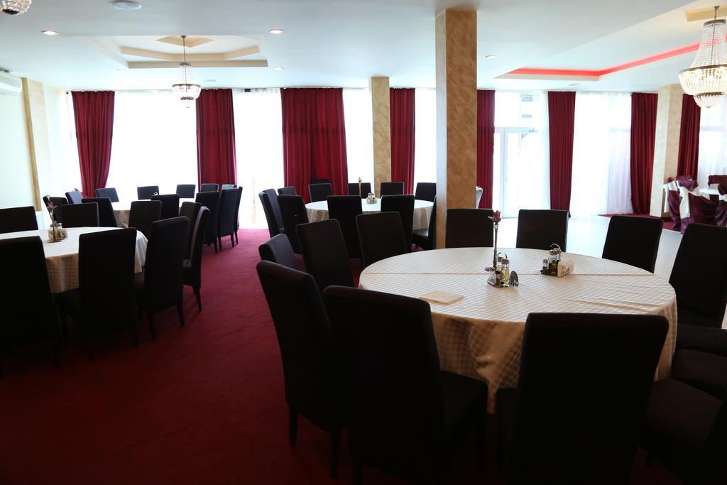 Hotel Florida Mamaia Buitenkant foto