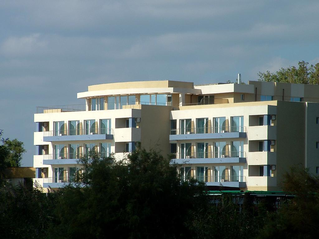 Hotel Florida Mamaia Buitenkant foto